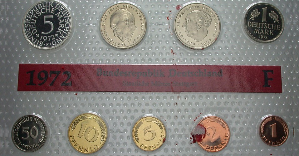 1 Pfennig - 5 Deutsche Mark, 10,68 DM 1972 Polierte Platte, Verpackung leicht beschädigt