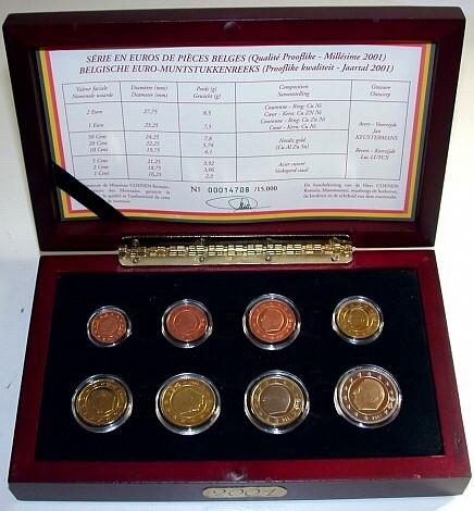 3,88 Euro, Kursmünzensatz 1 Cent-2 Euro 2001 Polierte Platte