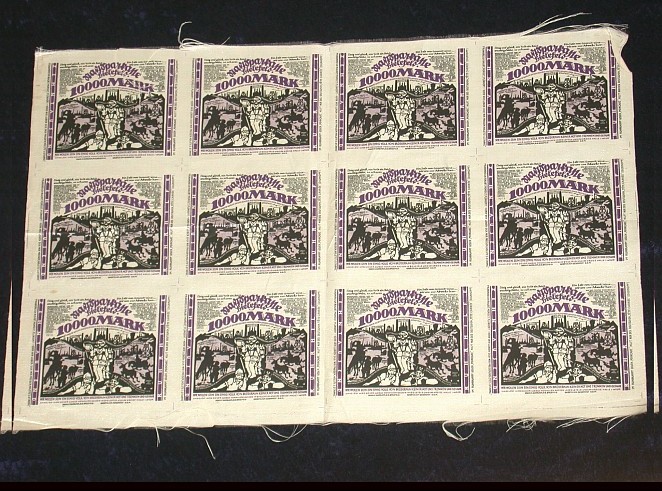 Originaldruckbogen zu 12 x 10.000 Mark 15.2.1923 Grabowski 70 Grasser/Pick 29 Leicht gebraucht, leichte Stockflecken